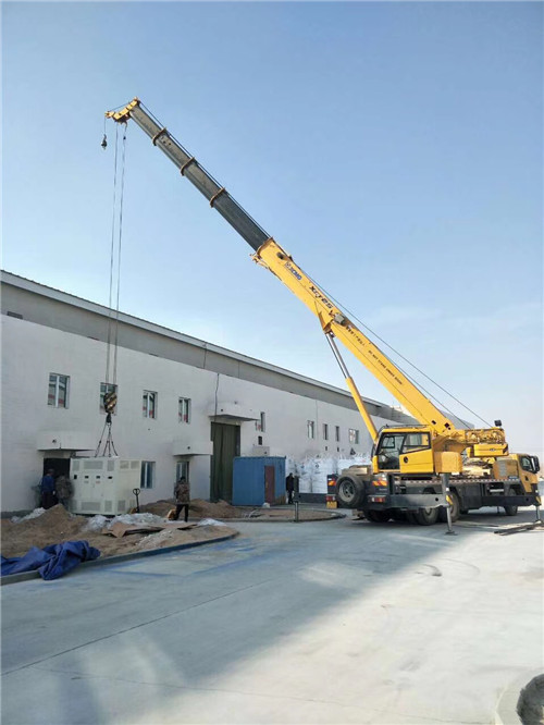延平区“超载就喊停”—— 吊车的 “重量保镖” 技术